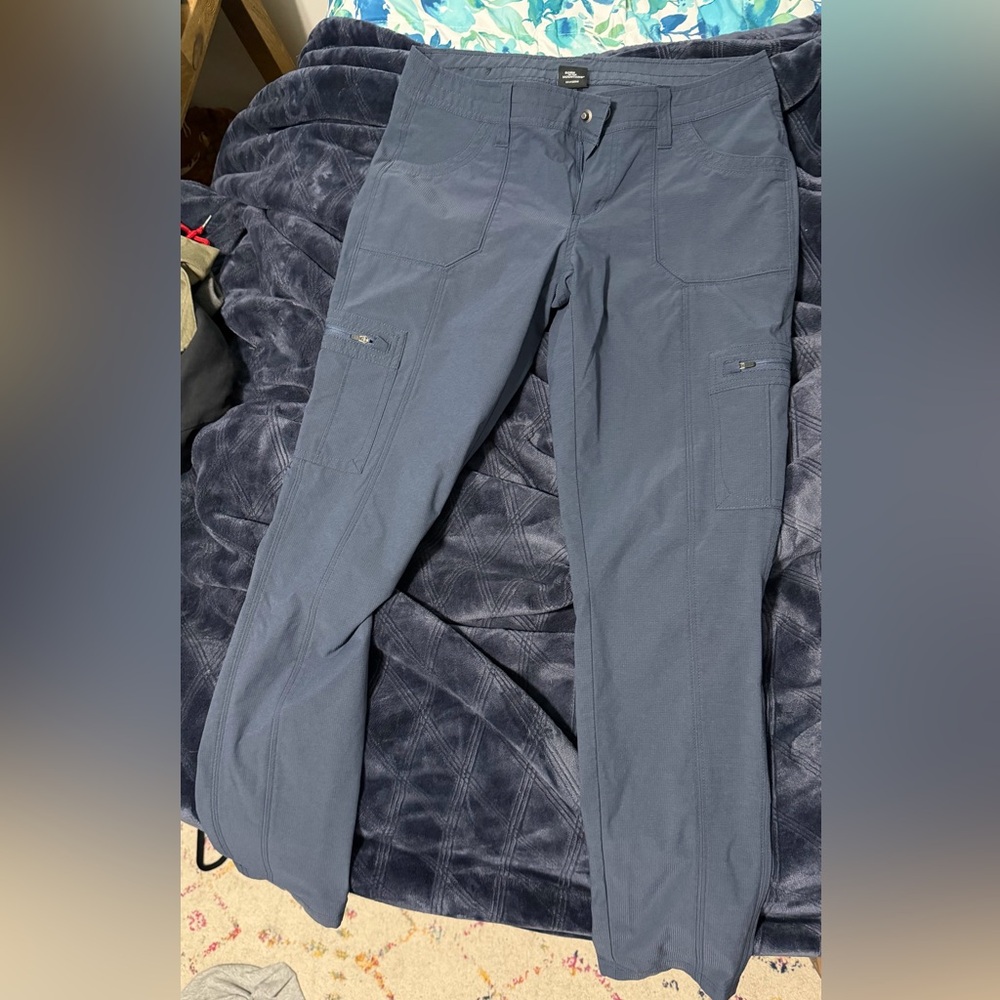 Women’s Navy Kuhl Stretch Pants EUC